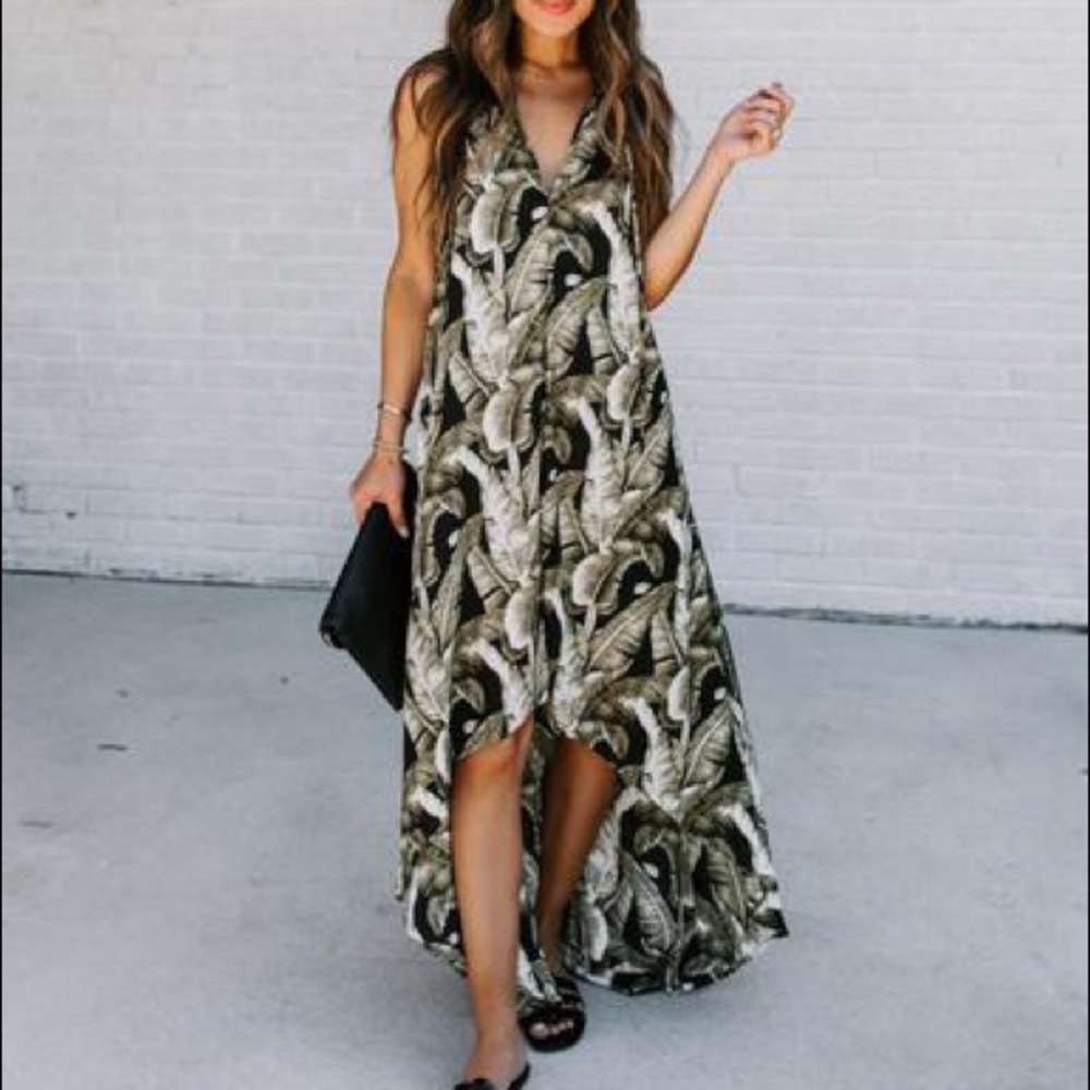 Vici high low palms maxi dress size small/medium